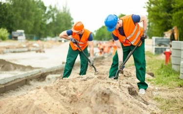 Вакансия землекоп в Москве — ежедневная оплата от 2000 рублей